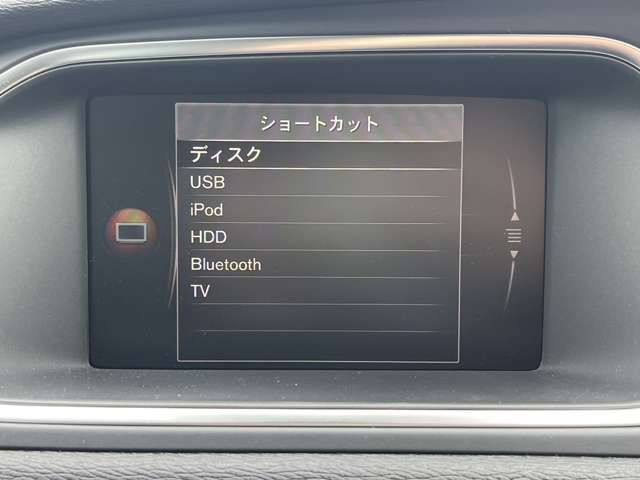 VOLVO VOLVO V40 2018