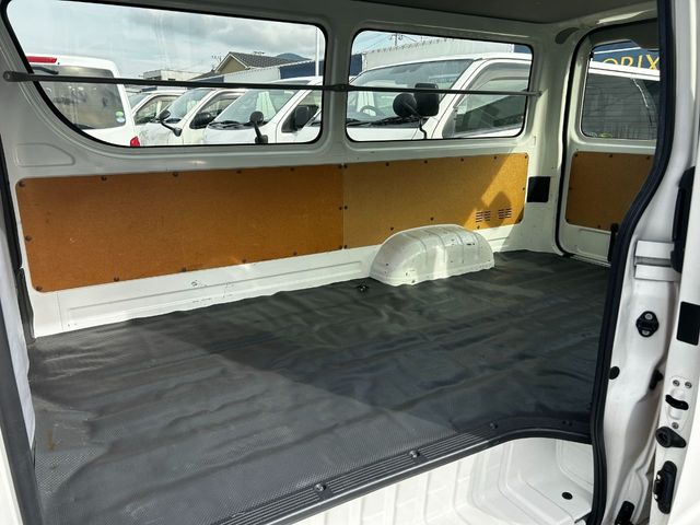 TOYOTA HIACE van 1.25t 2WD 2018