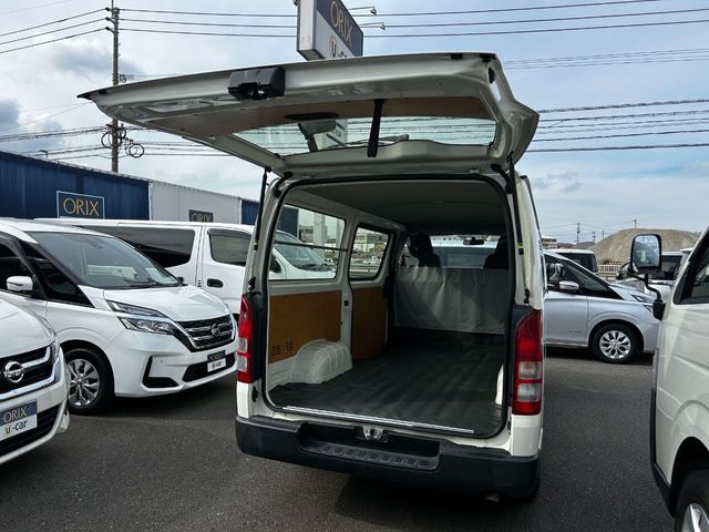 TOYOTA HIACE van 1.25t 2WD 2018