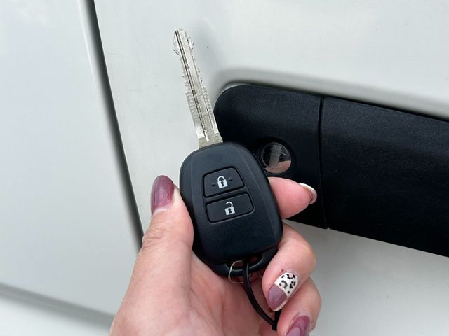 TOYOTA HIACE van 1.25t 2WD 2018