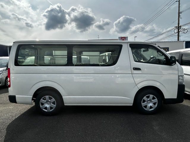 TOYOTA HIACE van 1.25t 2WD 2018