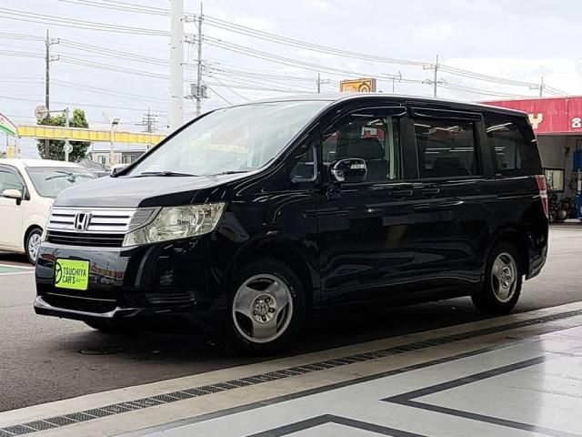 HONDA STEPWAGON 2012