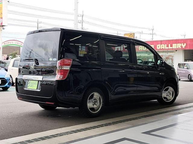 HONDA STEPWAGON 2012