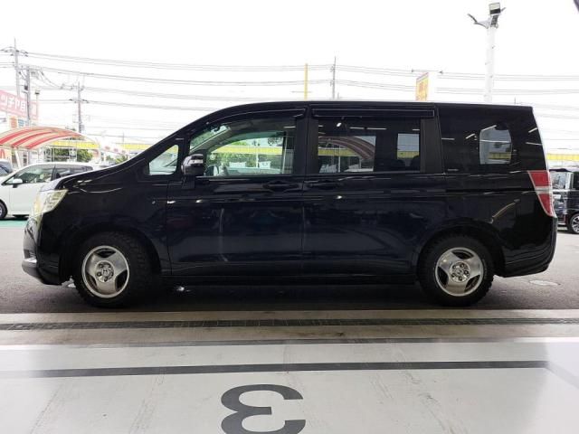 HONDA STEPWAGON 2012