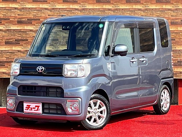 TOYOTA PIXIS MEGA 2018