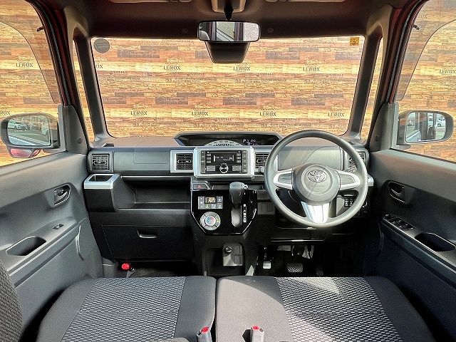 TOYOTA PIXIS MEGA 2018