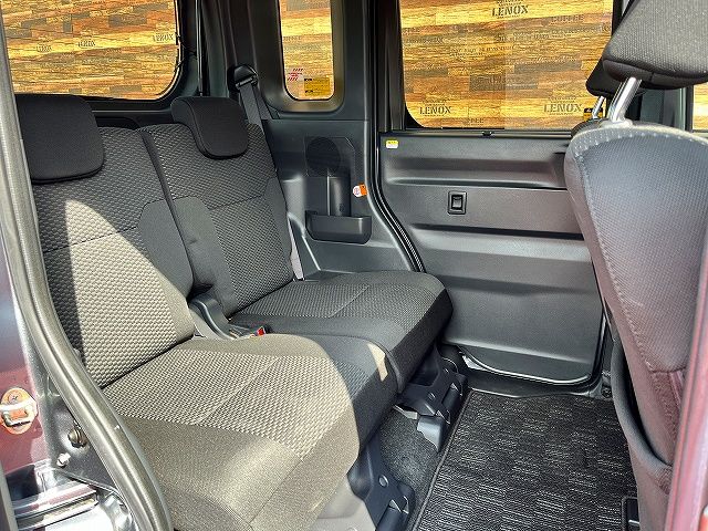 TOYOTA PIXIS MEGA 2018