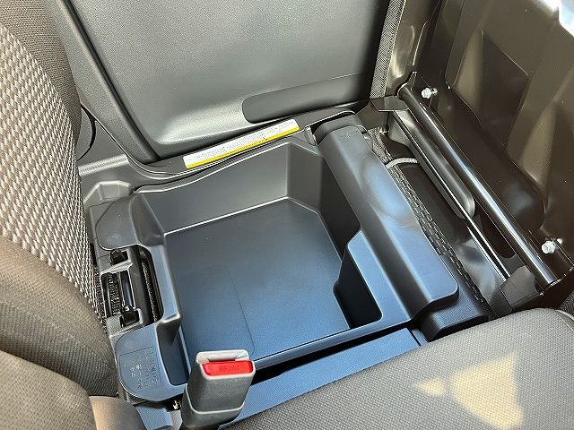 TOYOTA PIXIS MEGA 2018