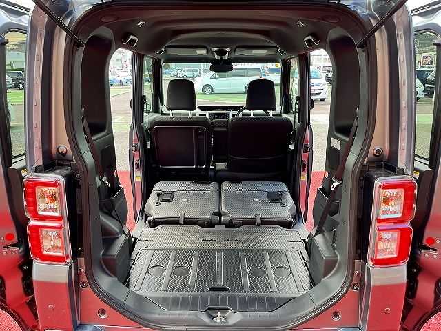 TOYOTA PIXIS MEGA 2018