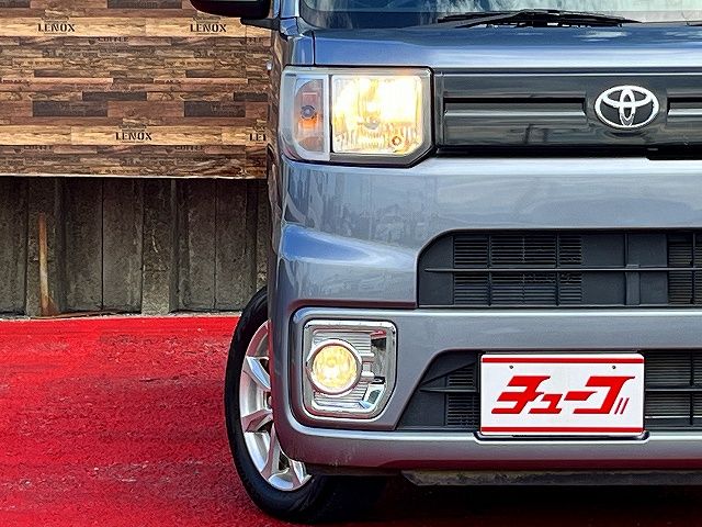 TOYOTA PIXIS MEGA 2018