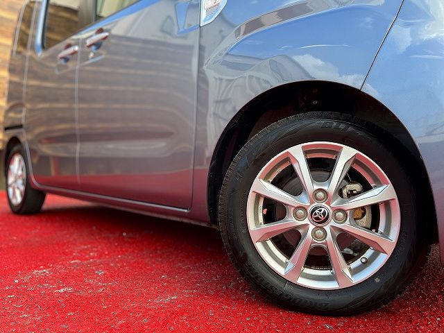 TOYOTA PIXIS MEGA 2018