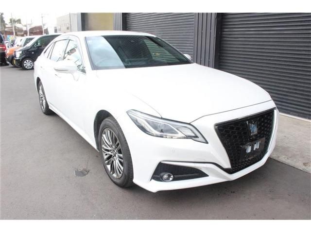 TOYOTA CROWN sedan hybrid 4WD 2021