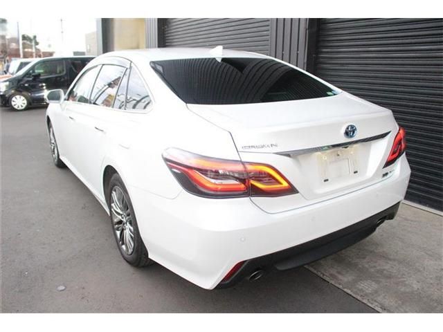 TOYOTA CROWN sedan hybrid 4WD 2021