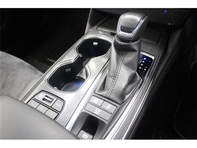 TOYOTA CROWN sedan hybrid 4WD 2021