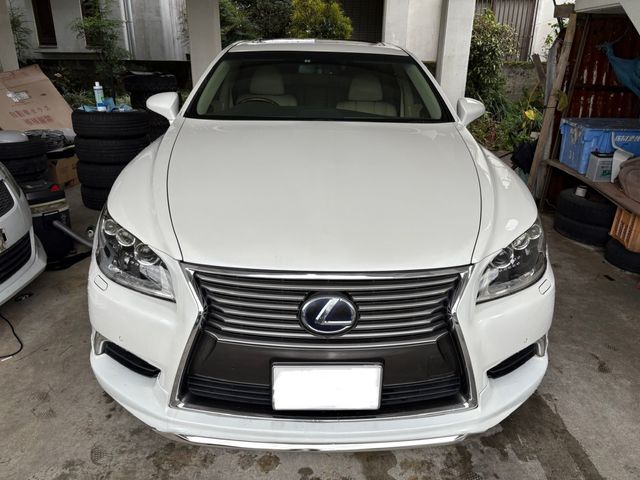 TOYOTA LEXUS LS600h 2015