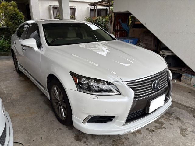 TOYOTA LEXUS LS600h 2015