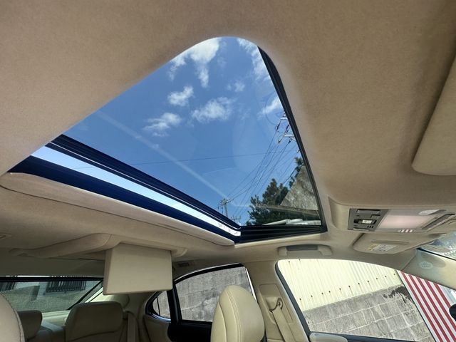 TOYOTA LEXUS LS600h 2015