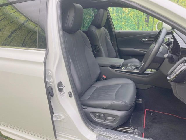 TOYOTA CROWN sedan hybrid 2020