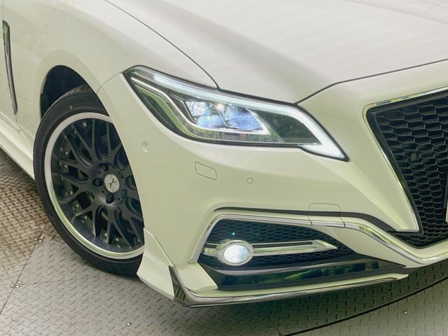 TOYOTA CROWN sedan hybrid 2020