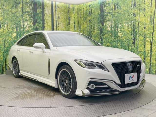 TOYOTA CROWN sedan hybrid 2020