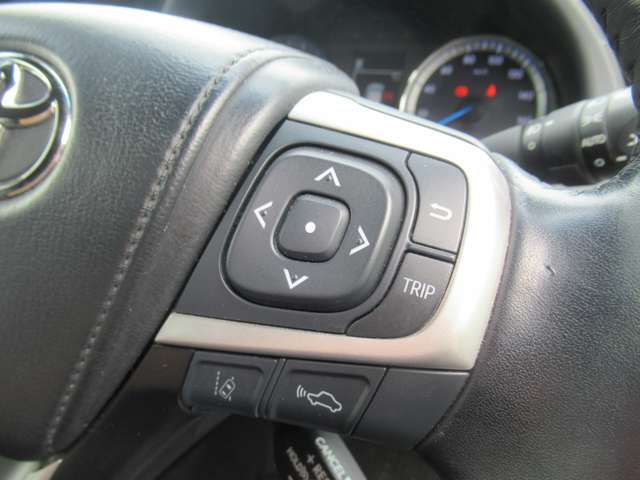 TOYOTA HARRIER HYBRID 2017