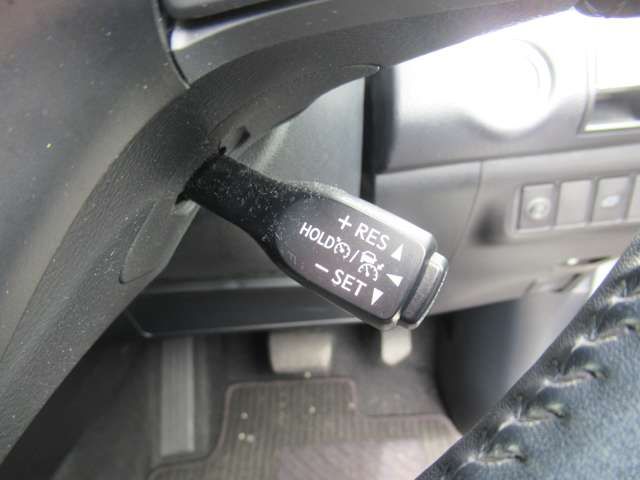 TOYOTA HARRIER HYBRID 2017