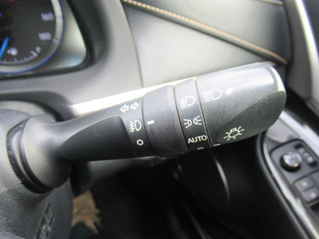 TOYOTA HARRIER HYBRID 2017