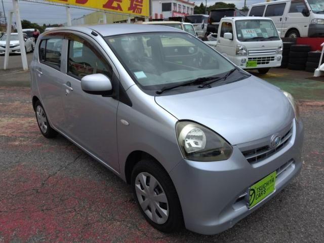 DAIHATSU MIRA e:S 2012