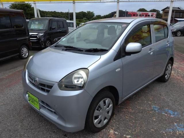 DAIHATSU MIRA e:S 2012