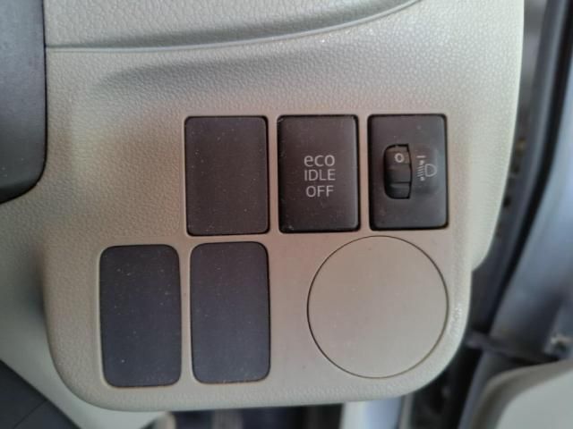 DAIHATSU MIRA e:S 2012