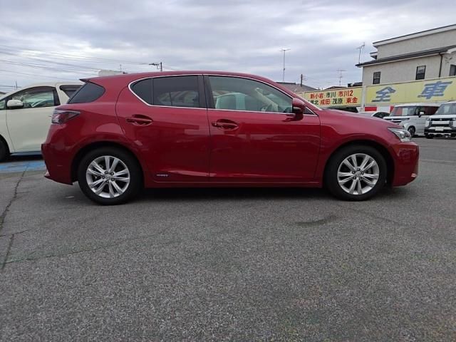 TOYOTA LEXUS CT200h 2017