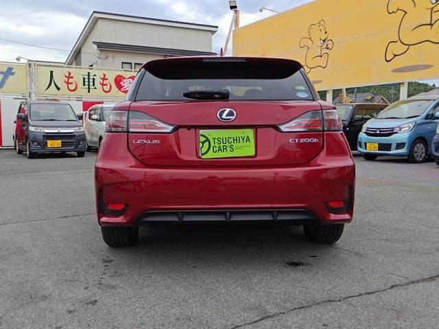 TOYOTA LEXUS CT200h 2017
