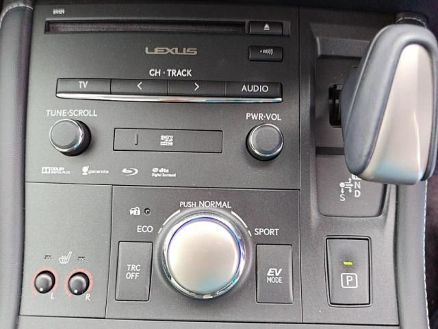 TOYOTA LEXUS CT200h 2017