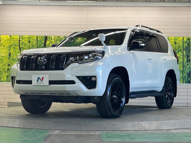 TOYOTA LANDCRUISER PRADO 2022