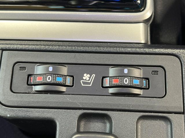 TOYOTA LANDCRUISER PRADO 2022