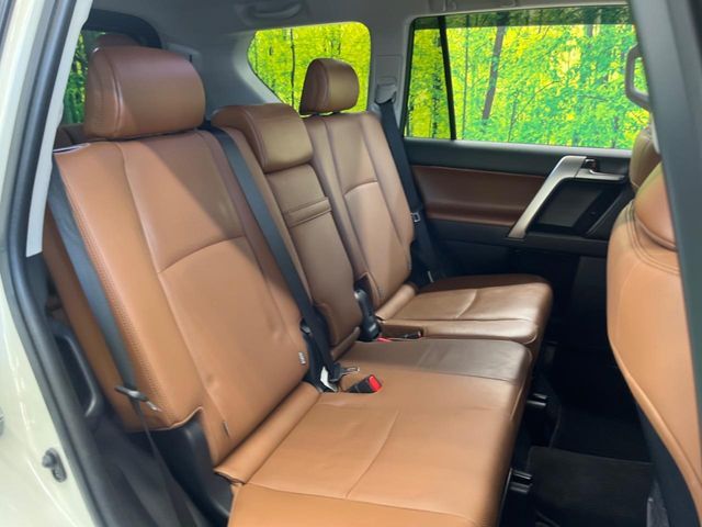 TOYOTA LANDCRUISER PRADO 2022