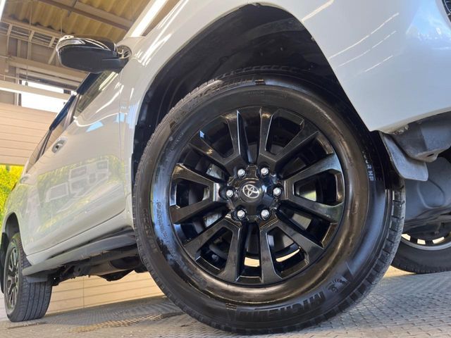 TOYOTA LANDCRUISER PRADO 2022