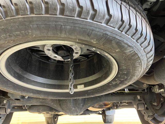 TOYOTA LANDCRUISER PRADO 2022