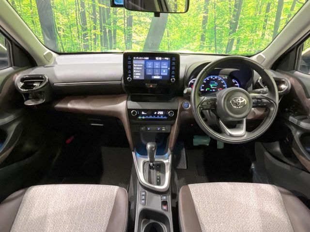 TOYOTA YARIS CROSS HYBRID 2022