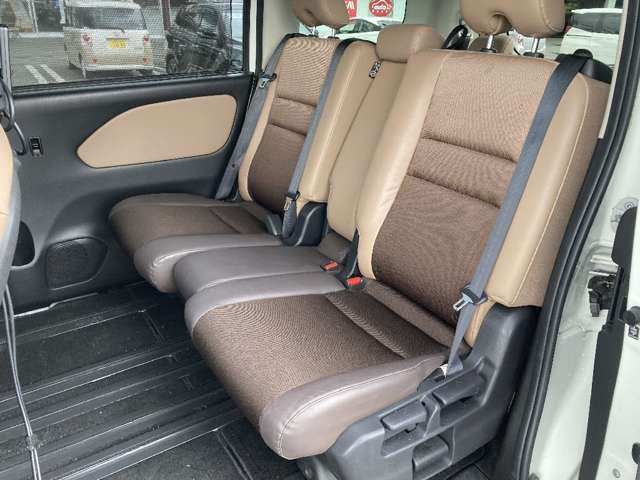 NISSAN SERENA  S-HYBRID 4WD 2017