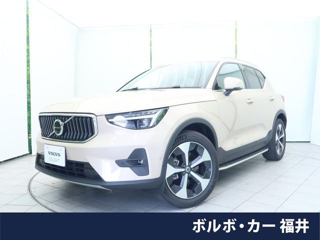VOLVO VOLVO XC40 2024