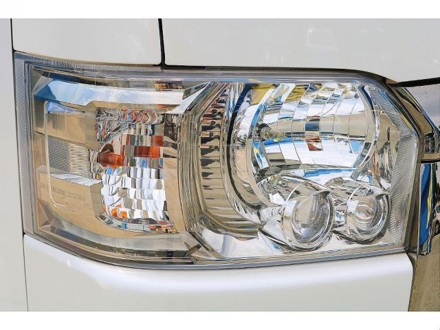 TOYOTA HIACE van 2WD 2021