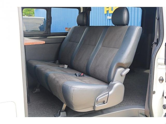 TOYOTA HIACE van 2WD 2021