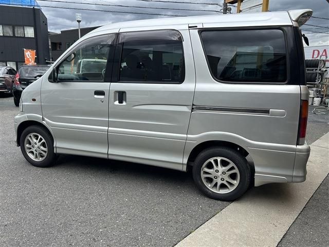 DAIHATSU ATRAI7 2000