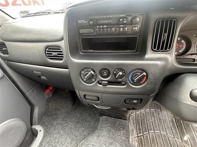 DAIHATSU ATRAI7 2000