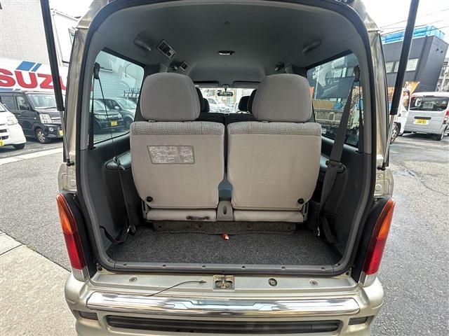 DAIHATSU ATRAI7 2000