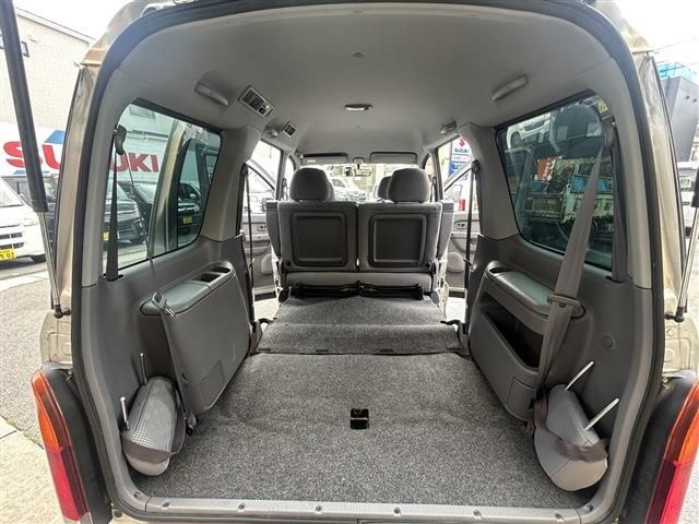 DAIHATSU ATRAI7 2000