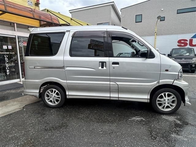 DAIHATSU ATRAI7 2000