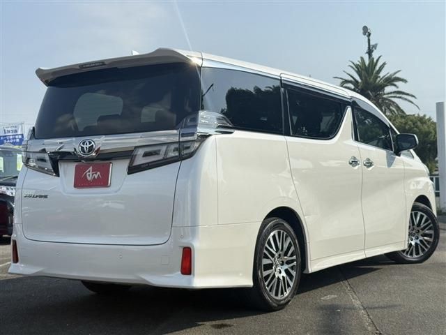 TOYOTA VELLFIRE 2018