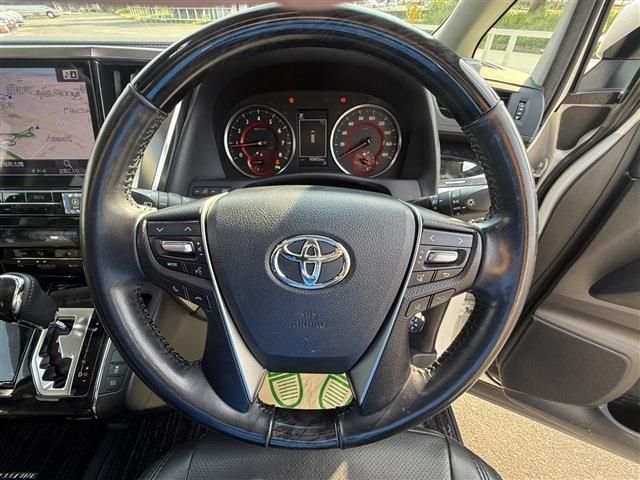 TOYOTA VELLFIRE 2018